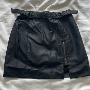 Free people leather skirt size 0